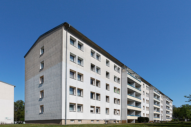 Hausansicht: 2-Raum-Wohnung Plutostraße 4
