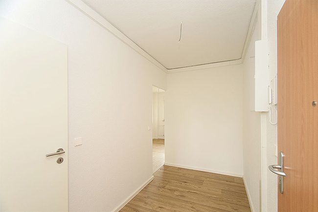 Flur: 3-Raum-Wohnung Rigaer Straße 10