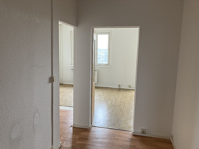 Flur: 3-Raum-Wohnung Am Rosengarten 83a