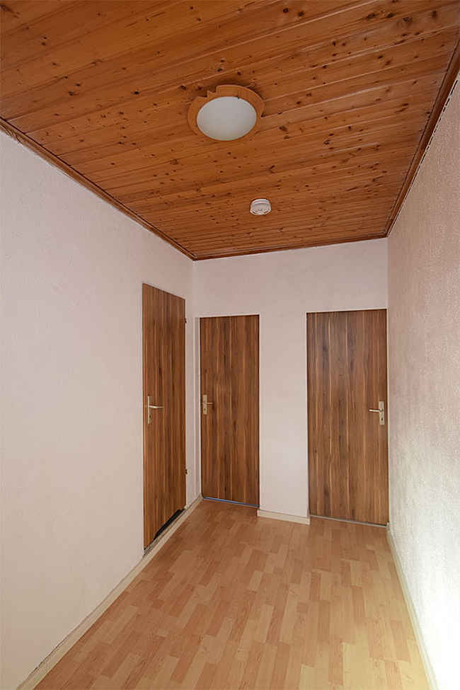 Flur: 3-Raum-Wohnung Erich-Kästner-Straße 7