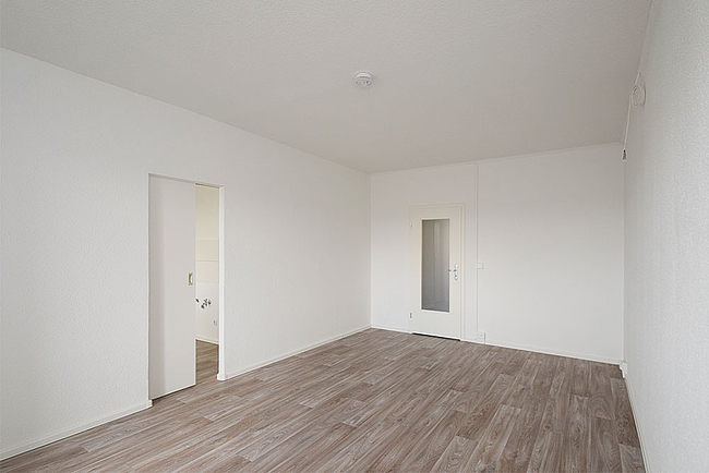Wohnzimmer1: 3-Raum-Wohnung Lindenweg 9