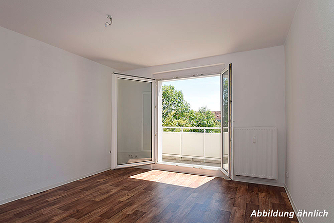 Wohnzimmer_Variante: 3-Raum-Wohnung Bukarester Straße 2