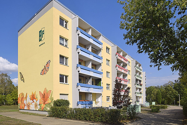 Hausansicht: 3-Raum-Wohnung Genthiner Straße 5