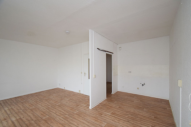 Küchenbereich: 2-Raum-Wohnung Am Hohen Ufer 3