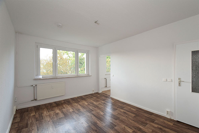 Wohnzimmer: 2-Raum-Wohnung Brüsseler Straße 12