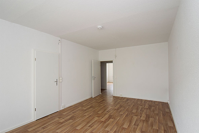 Wohnzimmer: 2-Raum-Wohnung Lindenweg 6