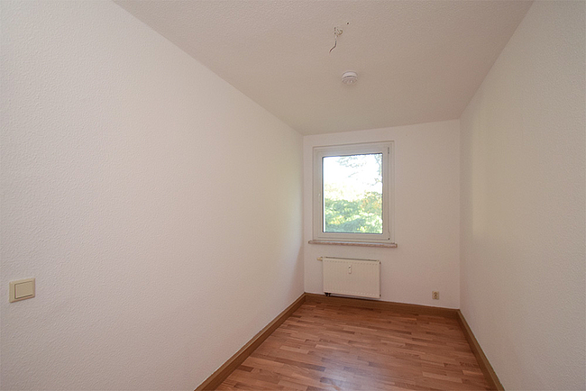 Zimmer: 3-Raum-Wohnung Moskauer Straße 30