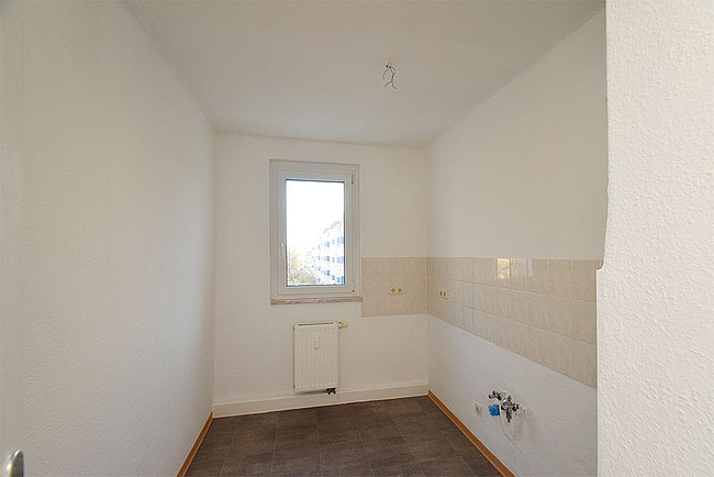 Küche: 3-Raum-Wohnung Moskauer Straße 30
