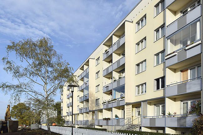 Hausansicht: 3-Raum-Wohnung Südstadtring 83