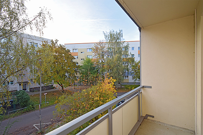 Loggia: 4-Raum-Wohnung Hildesheimer Straße 7