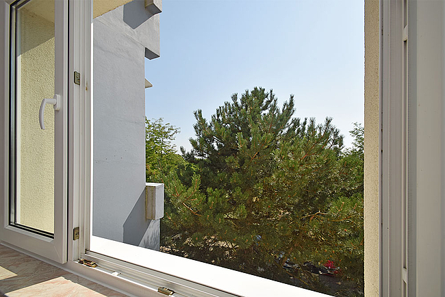 Ausblick Wohnbereich: 4-Raum-Wohnung Am Hohen Ufer 12
