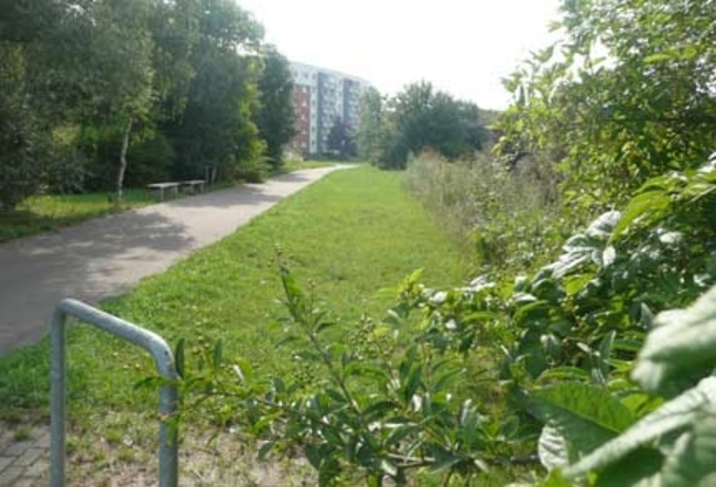 Wohnumfeld: 3-Raum-Wohnung Am Hohen Ufer 36