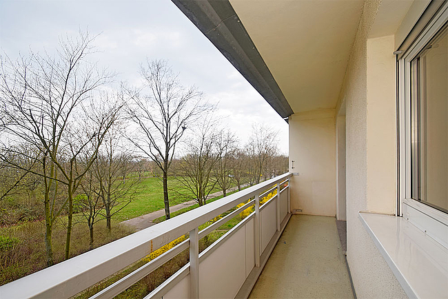Loggia: 3-Raum-Wohnung Rigaer Straße 10