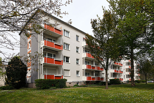 Hofansicht: 3-Raum-Wohnung Victor-Klemperer-Straße 24