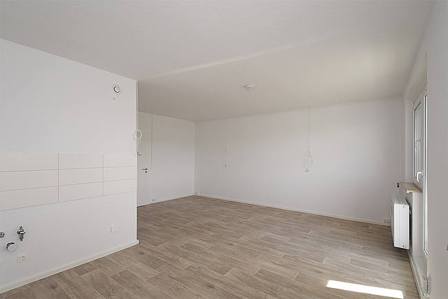 Wohnzimmer3: 3-Raum-Wohnung Lindenweg 1