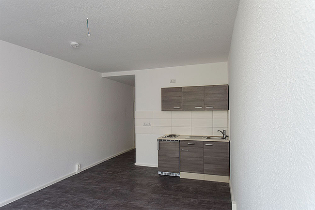 Küchenbereich: 1-Raum-Wohnung Kattowitzer Straße 5