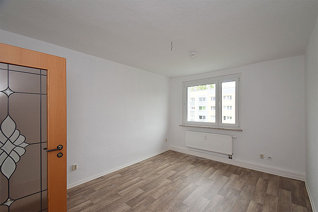 Schlafzimmer: 3-Raum-Wohnung Moskauer Straße 28