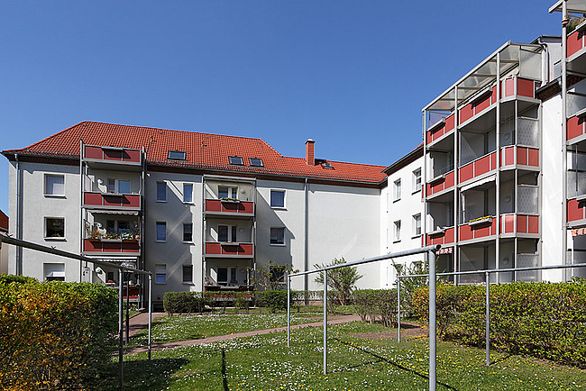 Hofansicht: 2-Raum-Wohnung Karl-Pilger-Straße 5