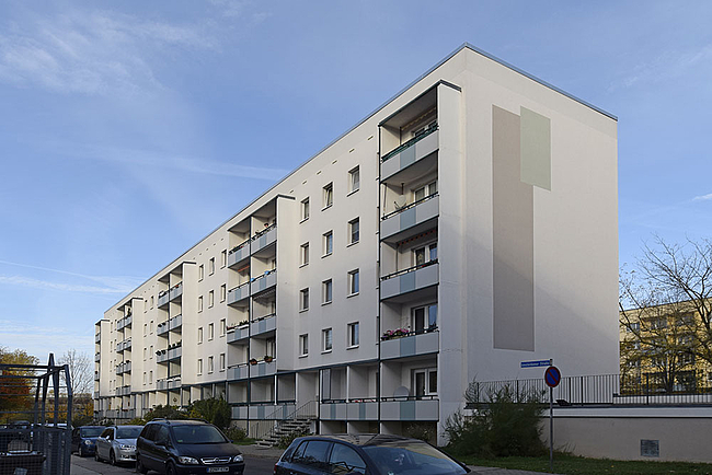Außenansicht: 4-Raum-Wohnung Amsterdamer Straße 46